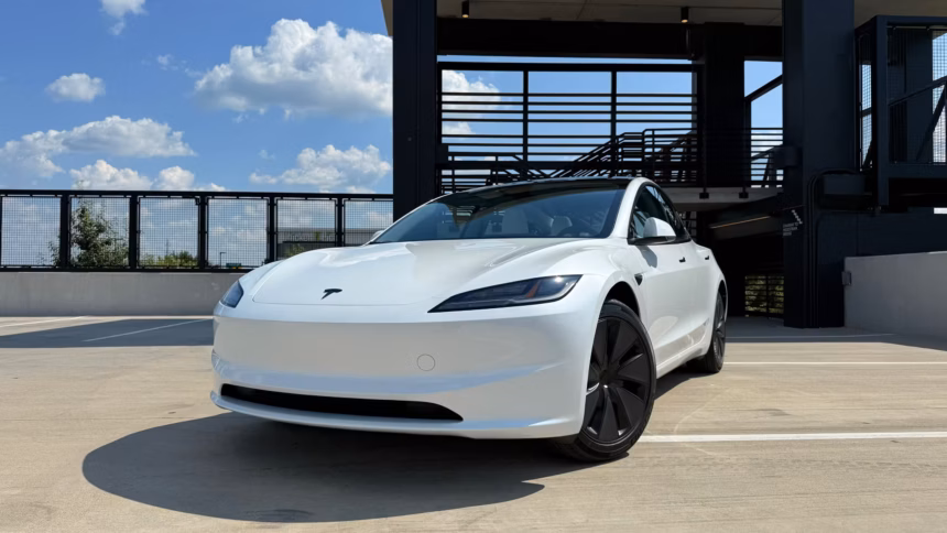 Tesla Model 3 RWD Returns to Canada from Shanghai at $39,490